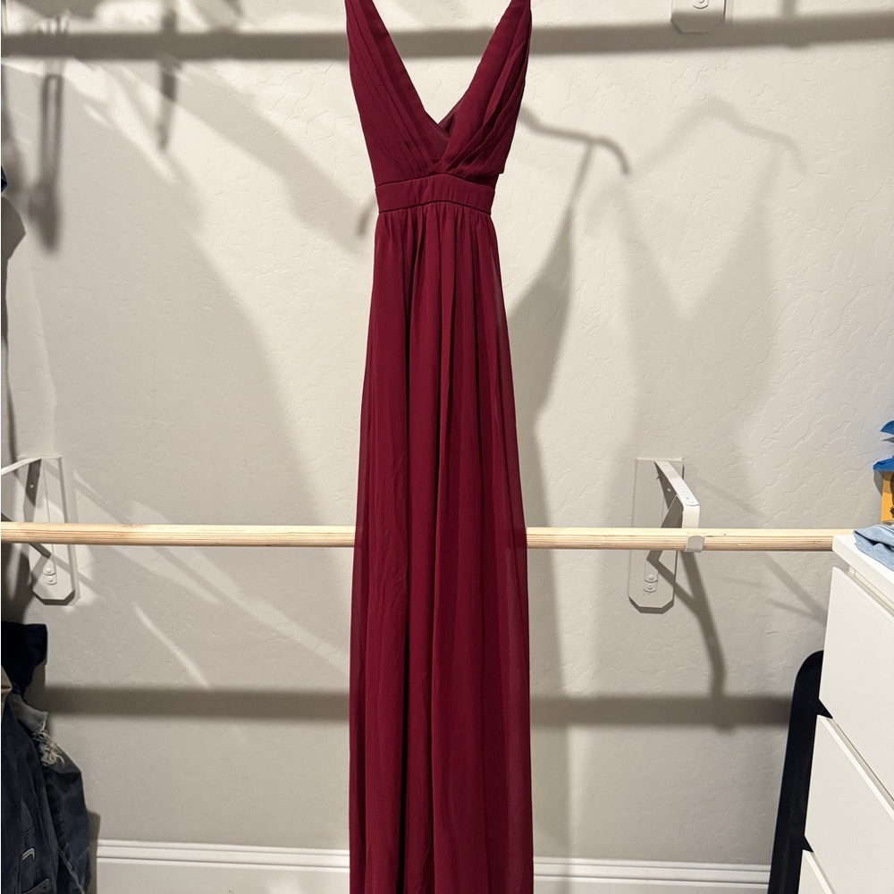 V neck dress